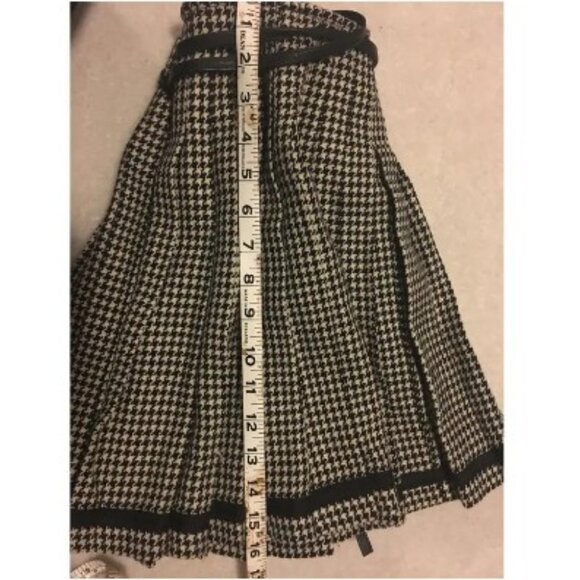 DKNY Wool/cashmere mini wrap around plaid skirt - Picture 3 of 6